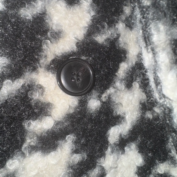 NVLT Women's Houndstooth Pea Coat in Black and White - Picture 5 of 7